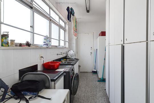 Área de Serviço de apartamento para alugar com 4 quartos, 480m² em Carmo, Belo Horizonte