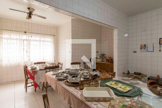 Casa à venda com 3 quartos, 350m² em Vila Pereira Cerca, São Paulo