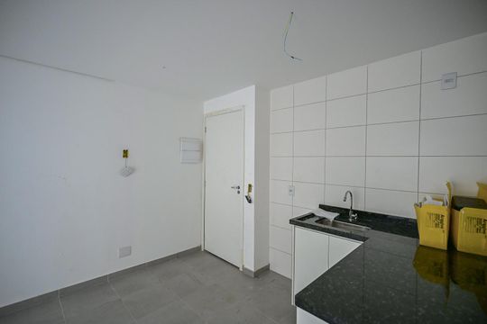 Cozinha de kitnet/studio para alugar com 1 quarto, 39m² em Vila Ernesto, São Paulo