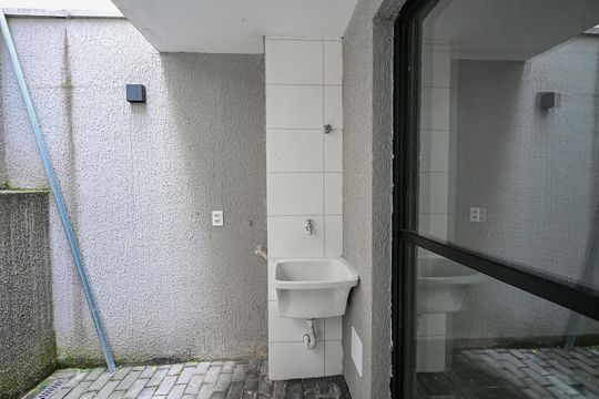 Área de Serviço de kitnet/studio para alugar com 1 quarto, 39m² em Vila Ernesto, São Paulo