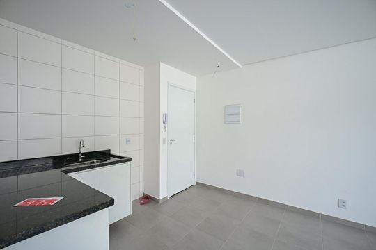 Cozinha de kitnet/studio para alugar com 1 quarto, 32m² em Vila Ernesto, São Paulo