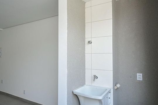 Área de Serviço de kitnet/studio para alugar com 1 quarto, 32m² em Vila Ernesto, São Paulo