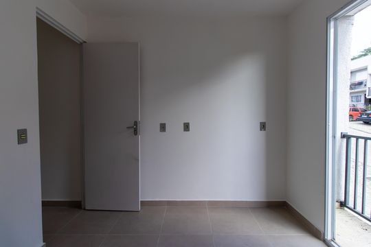 Quarto 2 de casa de condomínio para alugar com 2 quartos, 49m² em Da Graça, Cotia