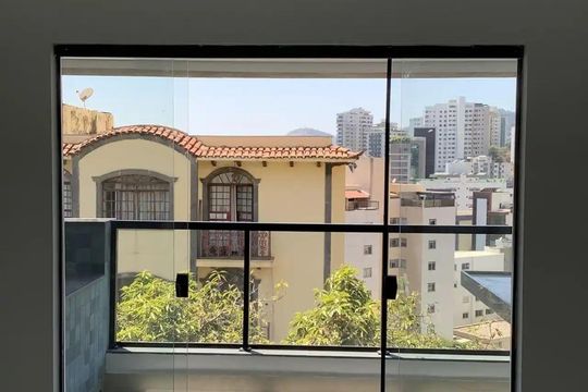 Apartamento à venda com 3 quartos, 202m² em Sion, Belo Horizonte