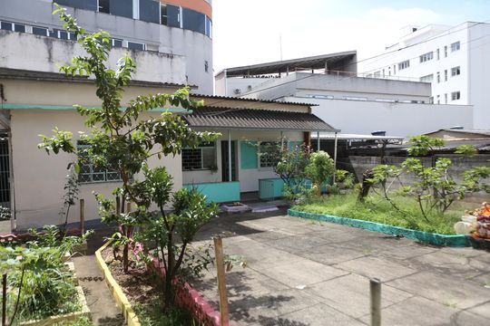Quintal de casa para alugar com 6 quartos, 900m² em Eldorado, Contagem
