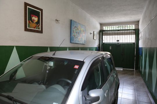 Garagem de casa para alugar com 6 quartos, 900m² em Eldorado, Contagem