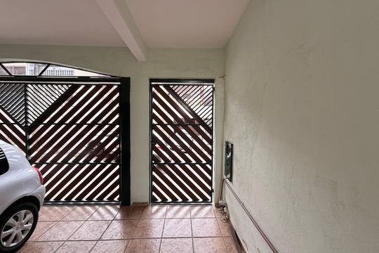 Garagem de casa à venda com 4 quartos, 170m² em Jardim Mirante, Várzea Paulista