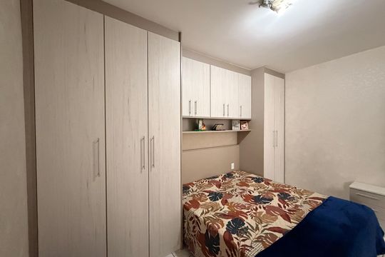 Quarto 1 de casa à venda com 4 quartos, 170m² em Jardim Mirante, Várzea Paulista