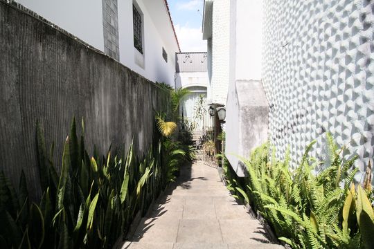Casa à venda com 4 quartos, 450m² em Jardim Leonor, São Paulo