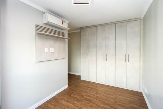 Suíte de apartamento à venda com 2 quartos, 85m² em Vila Mariana, São Paulo