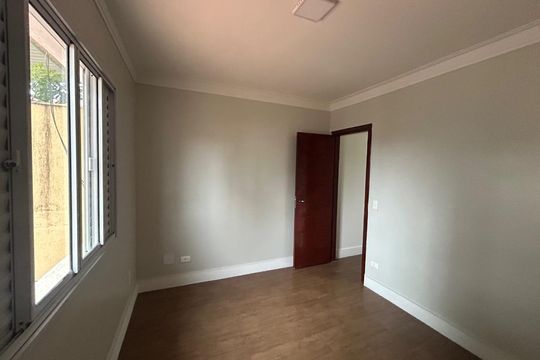 Casa à venda com 3 quartos, 150m² em Chácara Santo Antônio (Zona Leste), São Paulo