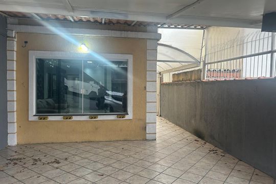 Casa à venda com 3 quartos, 150m² em Chácara Santo Antônio (Zona Leste), São Paulo