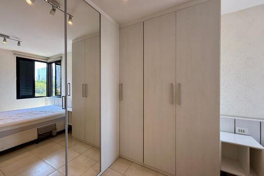 Quarto de apartamento para alugar com 1 quarto, 65m² em Vila Sao Francisco (zona Sul), São Paulo