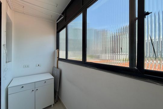 Área de Serviço de apartamento para alugar com 1 quarto, 65m² em Vila Sao Francisco (zona Sul), São Paulo