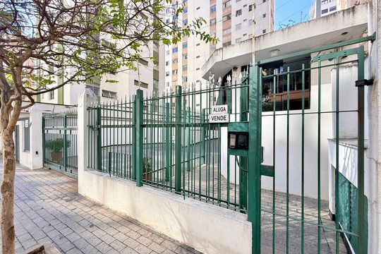 Fachada de apartamento para alugar com 3 quartos, 70m² em Brooklin Paulista, São Paulo