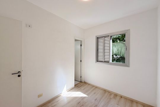 Suíte de apartamento para alugar com 3 quartos, 70m² em Brooklin Paulista, São Paulo