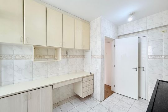 Cozinha de apartamento para alugar com 3 quartos, 70m² em Brooklin Paulista, São Paulo