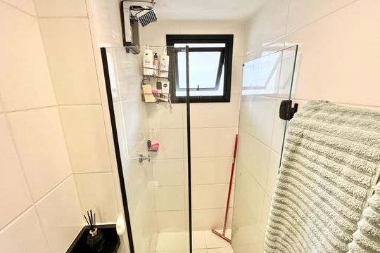 Banheiro de apartamento à venda com 1 quarto, 60m² em Vila Dom Pedro Ii, São Paulo