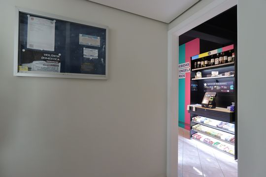 Área Comum - Mercadinho 24h de apartamento para alugar com 3 quartos, 97m² em Jardim Stella, Santo André