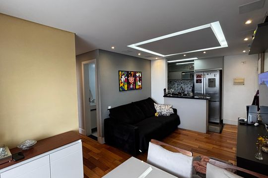 Sala de apartamento à venda com 3 quartos, 65m² em Utinga, Santo André