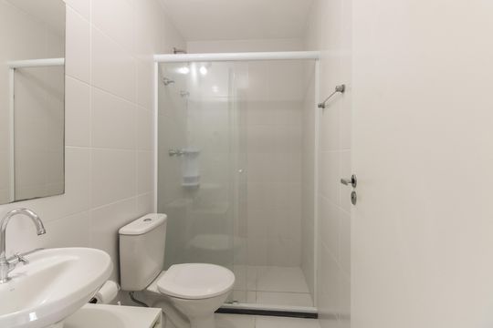 Banheiro de kitnet/studio à venda com 1 quarto, 27m² em Tatuapé, São Paulo