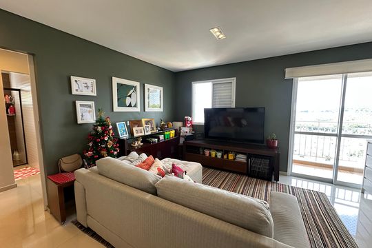 Sala de apartamento à venda com 2 quartos, 70m² em Jardim Iracema, Barueri