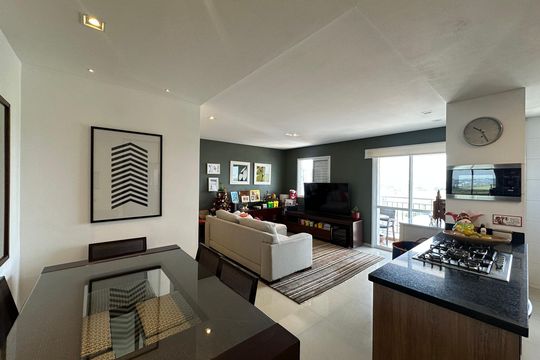 Apartamento à venda com 2 quartos, 70m² em Jardim Iracema, Barueri