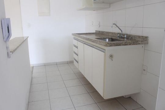 Cozinha de apartamento para alugar com 2 quartos, 70m² em Barcelona, São Caetano do Sul