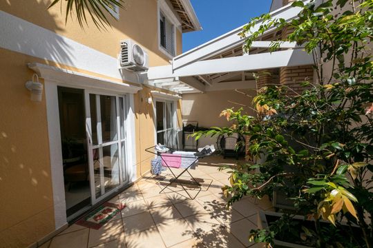 Varanda de casa de condomínio à venda com 3 quartos, 190m² em Chácara Primavera, Campinas