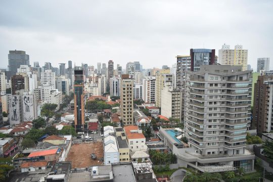 Vista Sala de apartamento para alugar com 3 quartos, 104m² em Cerqueira César, São Paulo