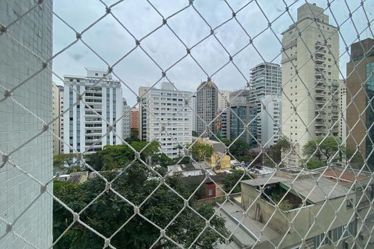 Quarto 1 de apartamento para alugar com 3 quartos, 89m² em Itaim Bibi, São Paulo