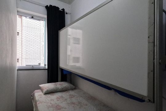 Quarto 2 de apartamento para alugar com 2 quartos, 29m² em José Menino, Santos