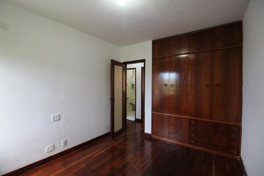 Quarto 3 de casa à venda com 5 quartos, 412m² em Freguesia de Jacarepaguá, Rio de Janeiro