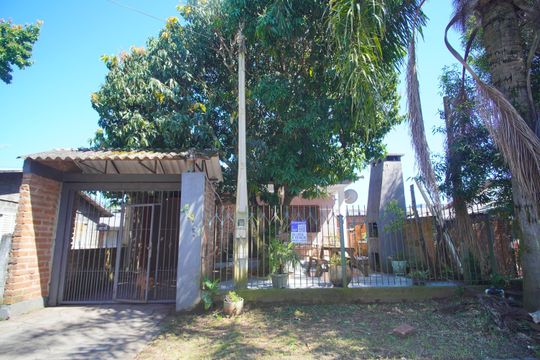 Fachada de casa à venda com 3 quartos, 150m² em Santo Afonso, Novo Hamburgo
