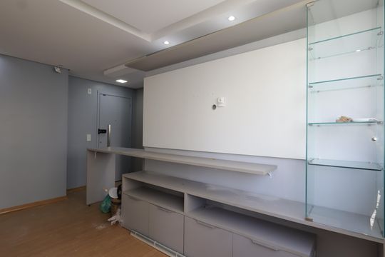 Apartamento à venda com 2 quartos, 45m² em Vila Suzana, São Paulo