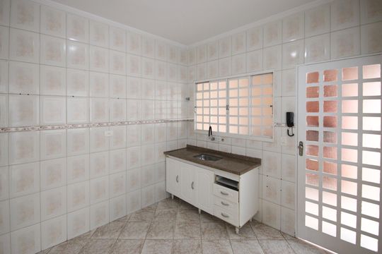 Cozinha de casa à venda com 3 quartos, 110m² em Vila Paulistana, São Paulo