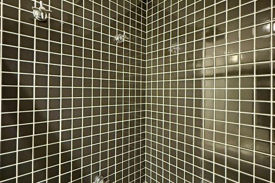 Banheiro Suíte de apartamento à venda com 1 quarto, 69m² em Cidade Monções, São Paulo