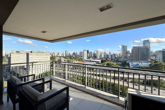 Sacada de apartamento à venda com 1 quarto, 69m² em Cidade Monções, São Paulo