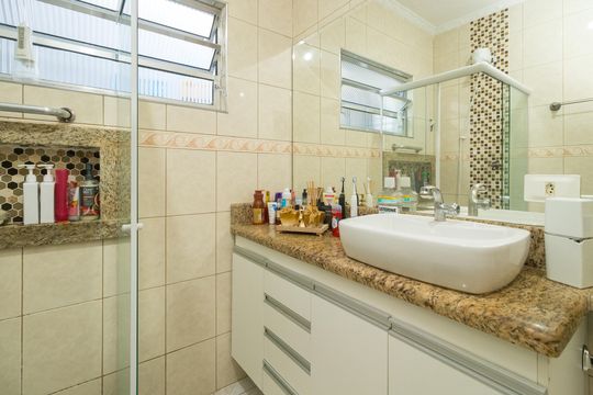 Banheiro Social de casa à venda com 4 quartos, 131m² em Jardim Sapopemba, São Paulo