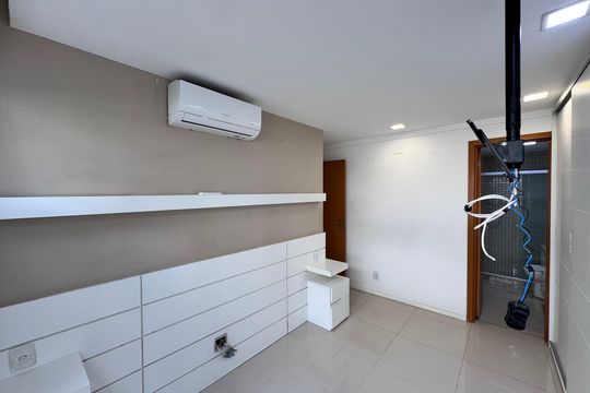 Suíte de apartamento para alugar com 2 quartos, 90m² em Recreio dos Bandeirantes, Rio de Janeiro