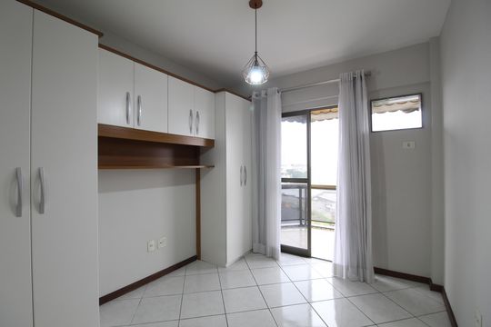 Quarto 1 de apartamento à venda com 2 quartos, 80m² em Taquara, Rio de Janeiro