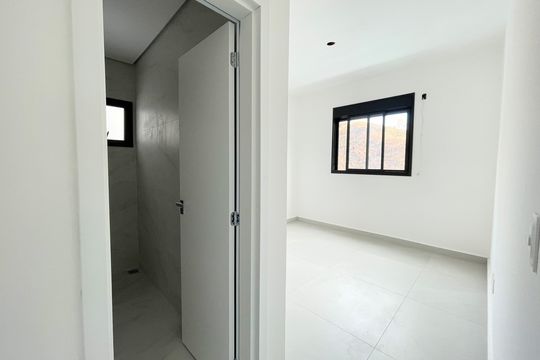 Suíte de apartamento à venda com 3 quartos, 189m² em Cabral, Contagem