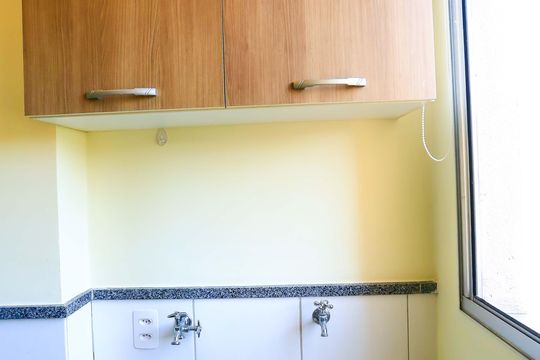 Área de Serviço de apartamento para alugar com 3 quartos, 80m² em Paraíso do Morumbi, São Paulo