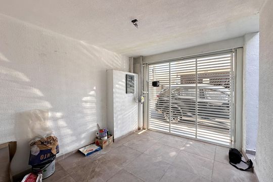 Garagem de casa à venda com 3 quartos, 110m² em Vila Rosa, São Bernardo do Campo
