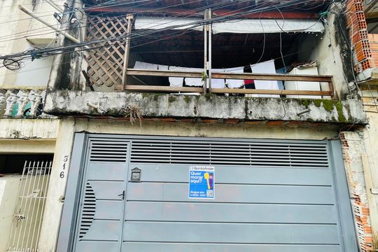 Fachada  de casa à venda com 2 quartos, 82m² em Jardim Rosa de Franca, Guarulhos