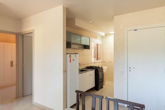 Cozinha de apartamento à venda com 2 quartos, 41m² em Rio Branco, Canoas