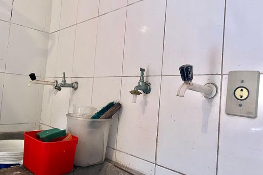 Área de Serviço de casa à venda com 5 quartos, 252m² em Cidade Domitila, São Paulo
