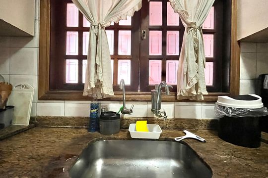 Cozinha de casa à venda com 5 quartos, 252m² em Cidade Domitila, São Paulo