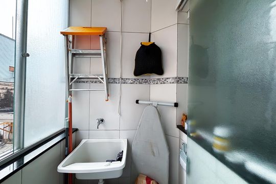 Área de serviço de apartamento à venda com 1 quarto, 43m² em Pinheiros, São Paulo