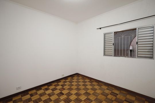 Quarto 2 de casa para alugar com 2 quartos, 68m² em Vila Gustavo, São Paulo